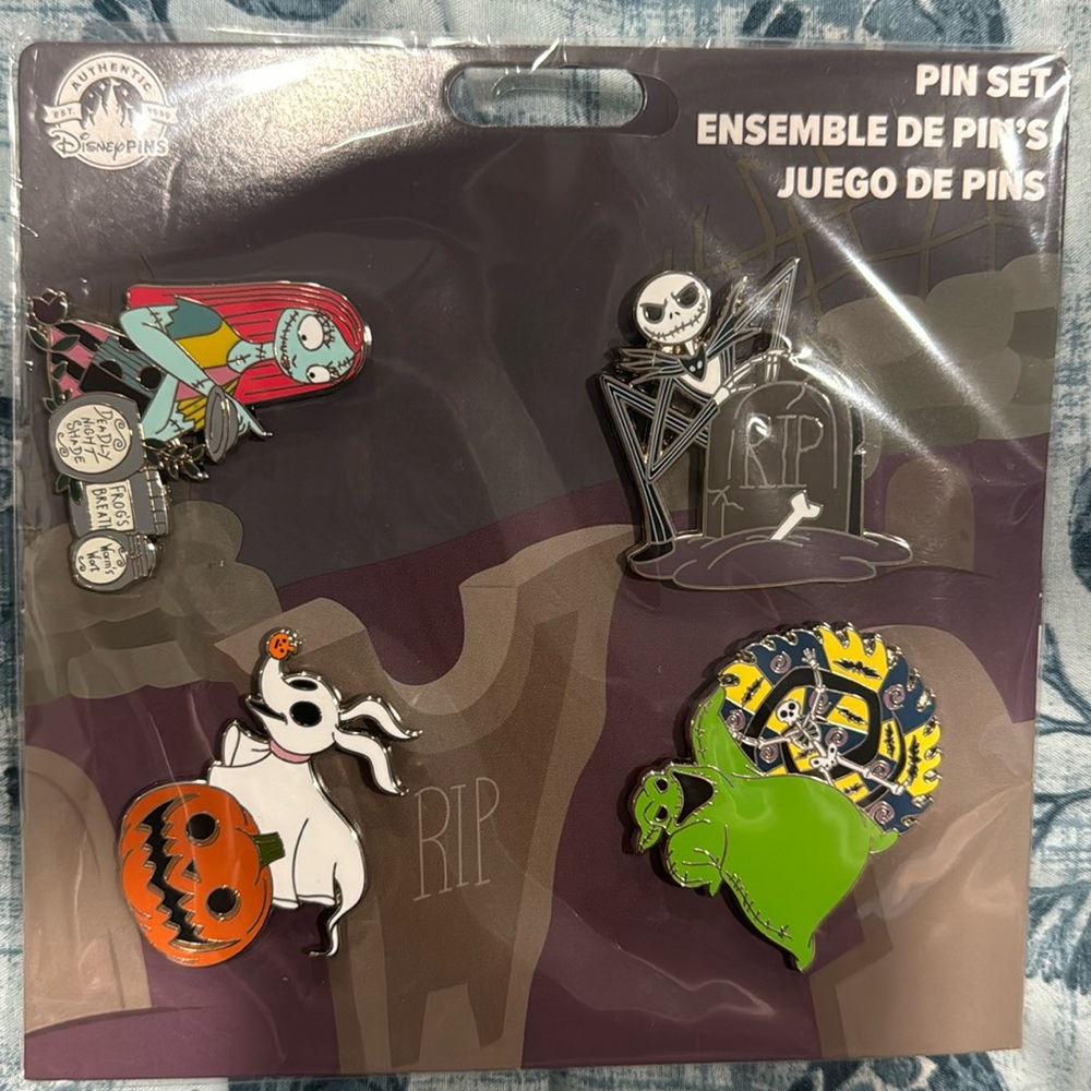 NBC pin set